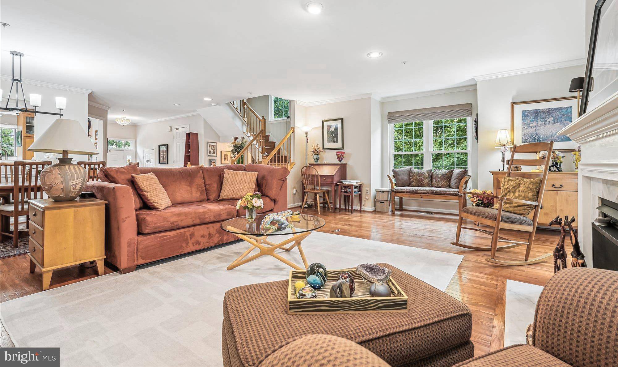 Rockville, MD 20850,19 VANDERBILT CT