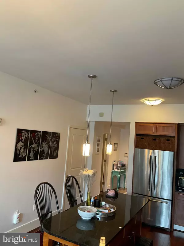 Washington, DC 20015,4301 MILITARY RD NW #208
