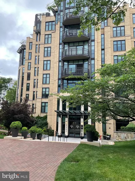 4301 MILITARY RD NW #208, Washington, DC 20015