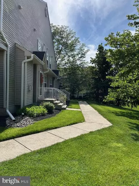Mount Laurel, NJ 08054,3002 GRAMERCY WAY