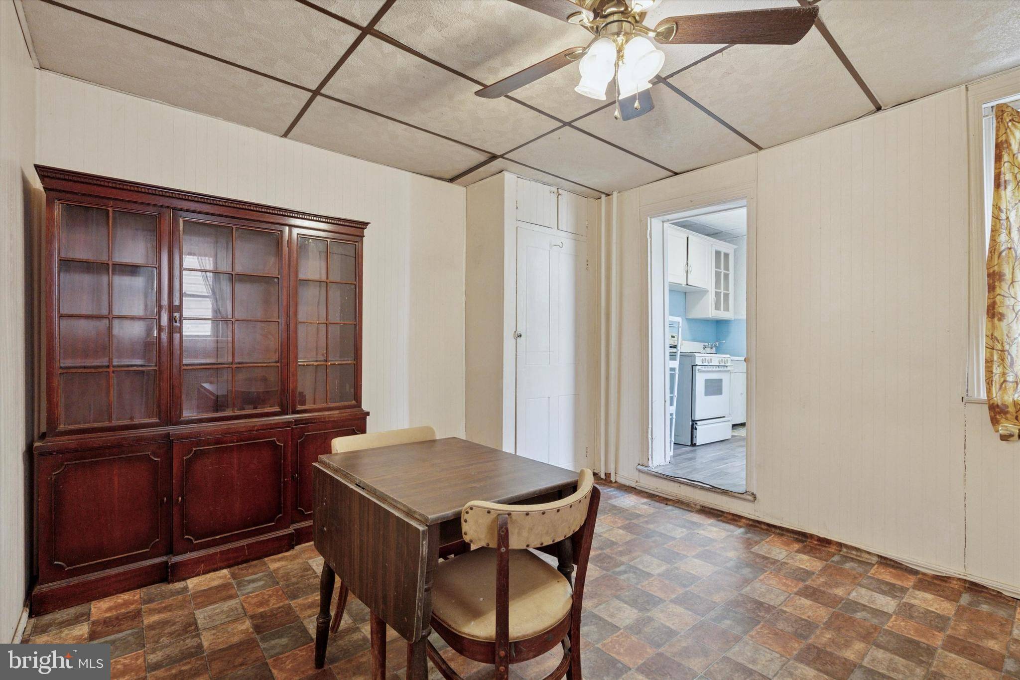 Philadelphia, PA 19123,21 W WILDEY ST