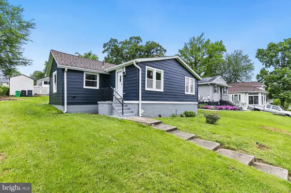 1106 FIJI AVE, Landover, MD 20785