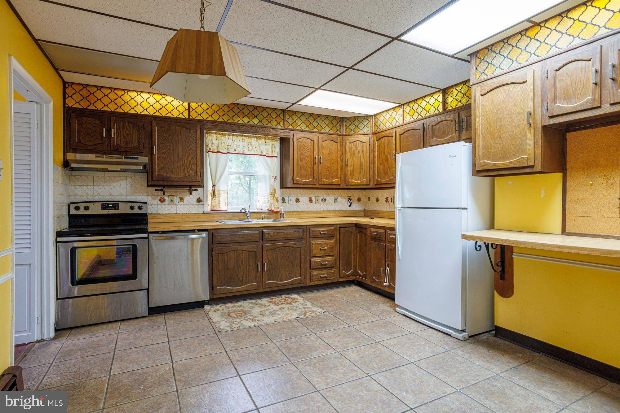 Lansdowne, PA 19050,121 PENN BLVD