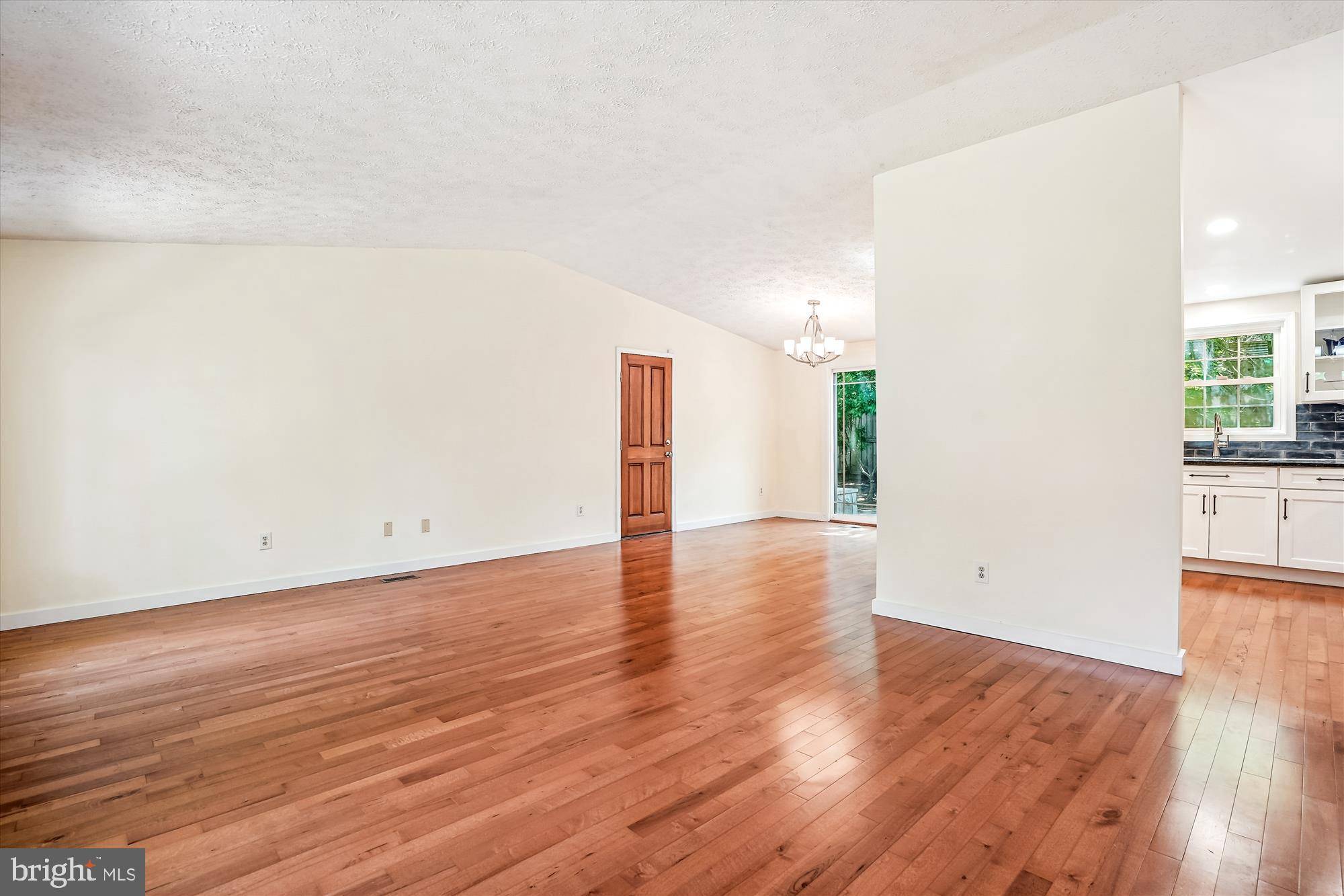 Herndon, VA 20170,958 TYMPANI