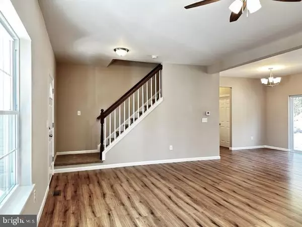 Vineland, NJ 08360,1064 W WALNUT RD