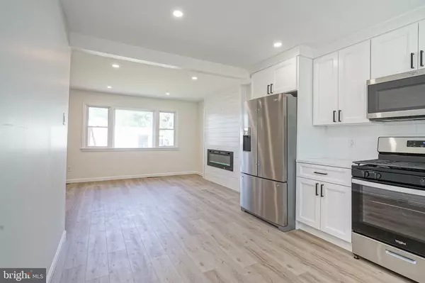 Brooklawn, NJ 08030,110 3RD ST