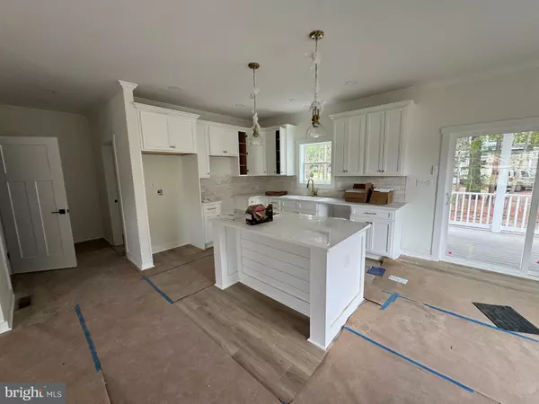 Fruitland, MD 21826,124 HOLLY HILL CT