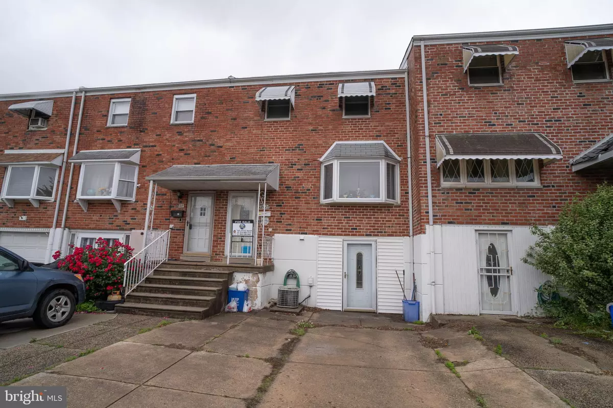 Philadelphia, PA 19142,2826 BITTERN PL