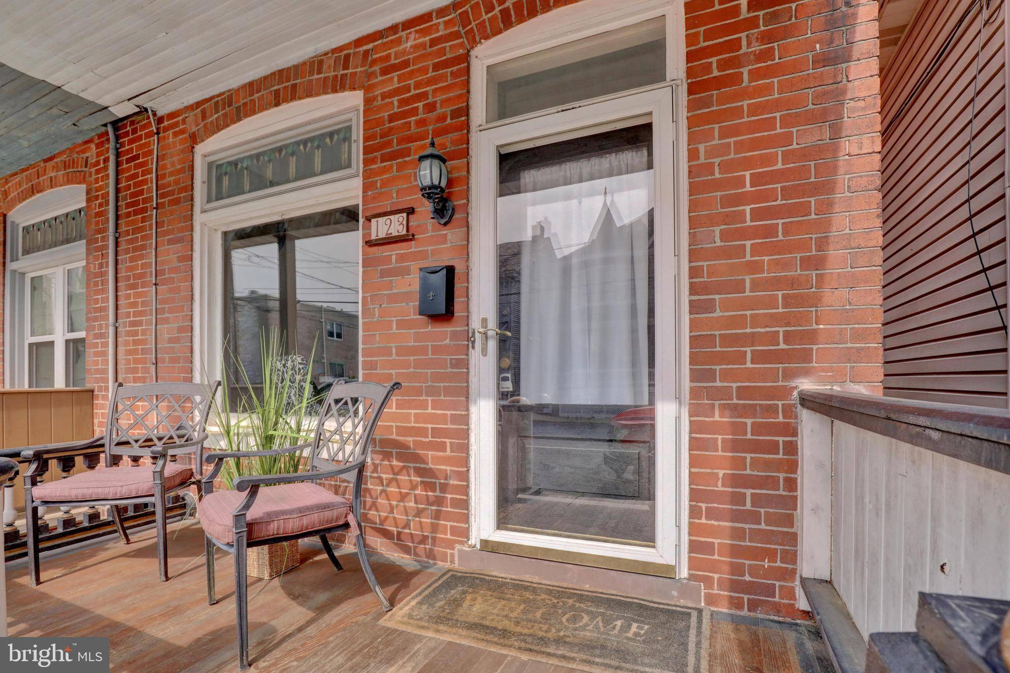 Lititz, PA 17543,123 S CEDAR ST