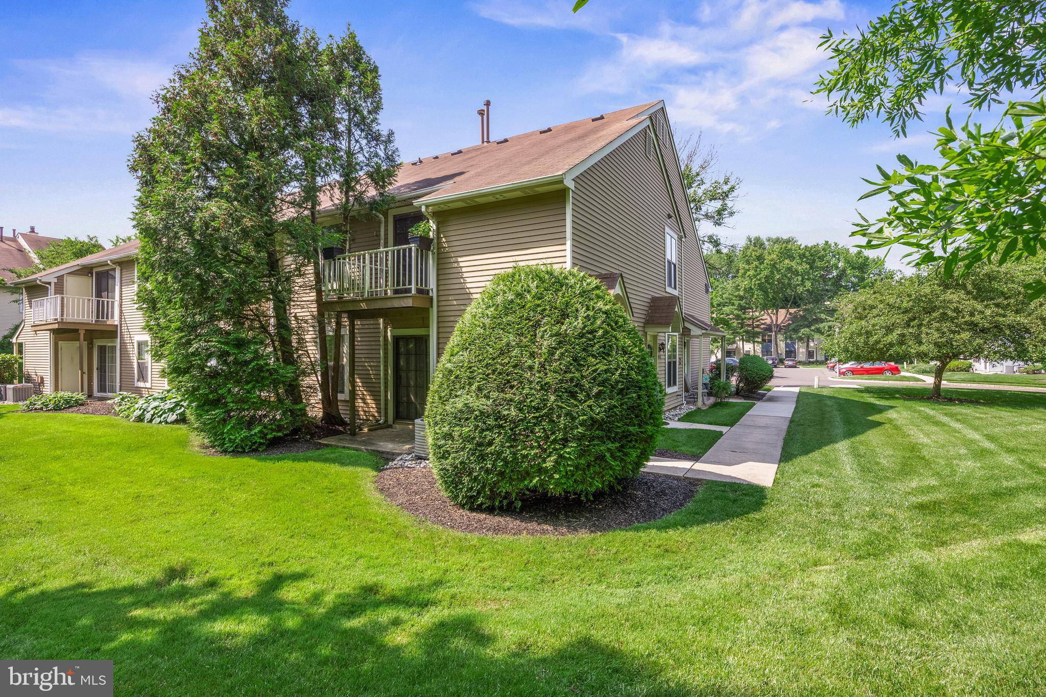 Mount Laurel, NJ 08054,206-B DERRY HILL CT