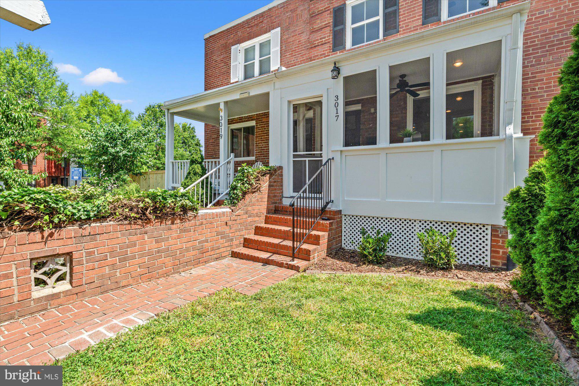 Alexandria, VA 22305,3017 FULTON ST