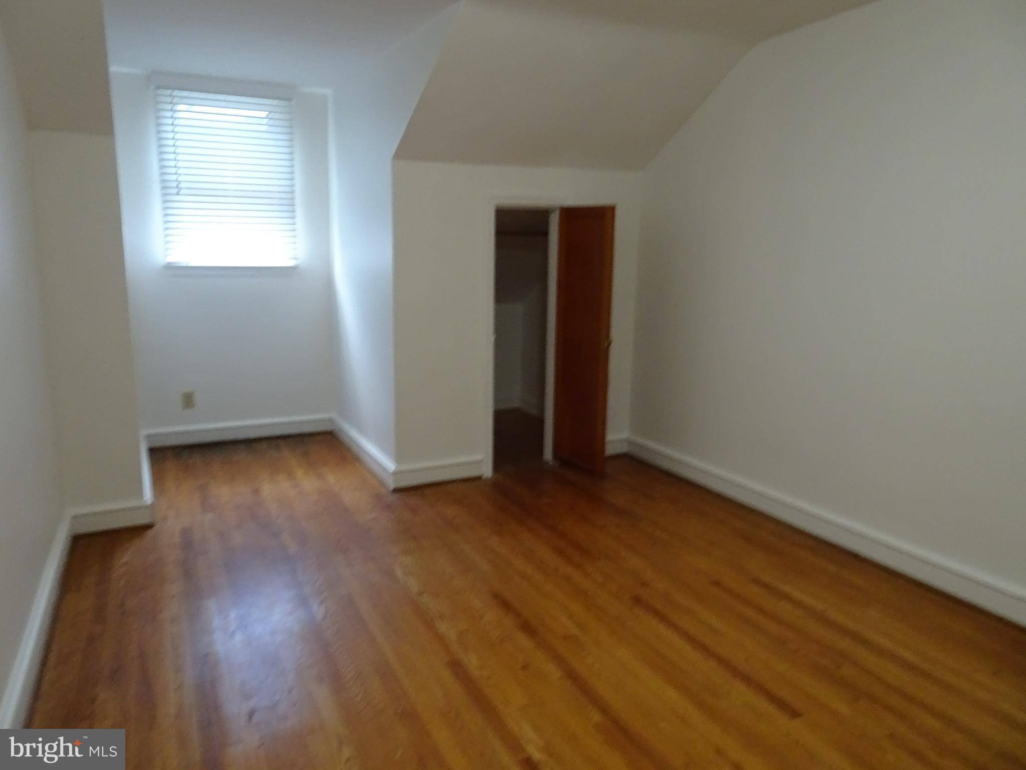 New Castle, DE 19720,27 W 7TH ST