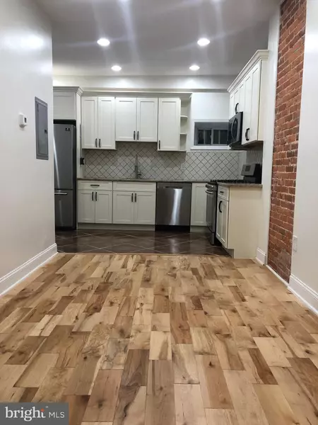 1706 N MARSHALL ST #1, Philadelphia, PA 19122