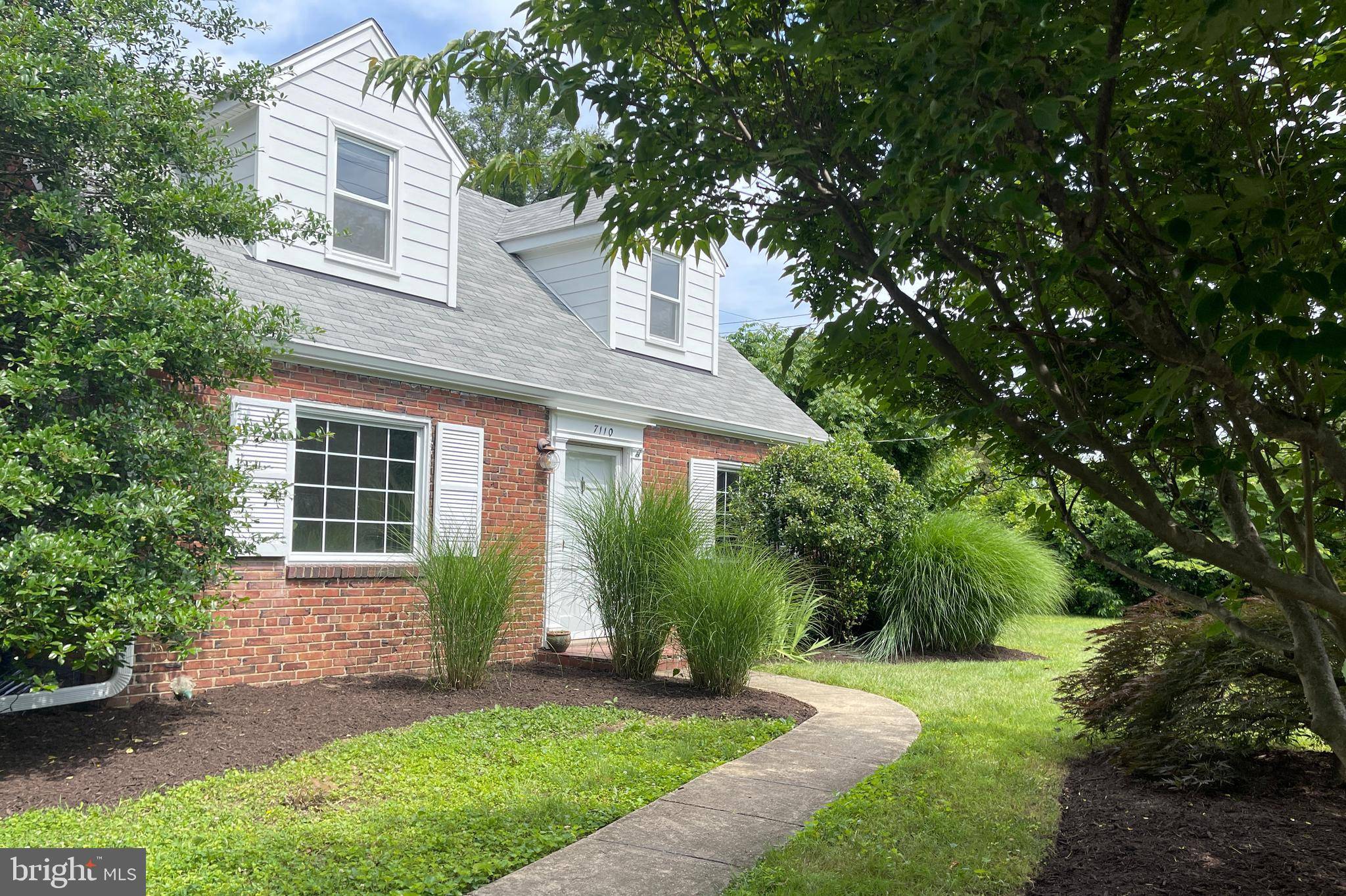 Alexandria, VA 22306,7110 COVENTRY RD