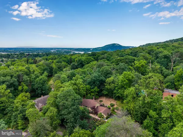 Harrisburg, PA 17110,4700 LAUREL DR