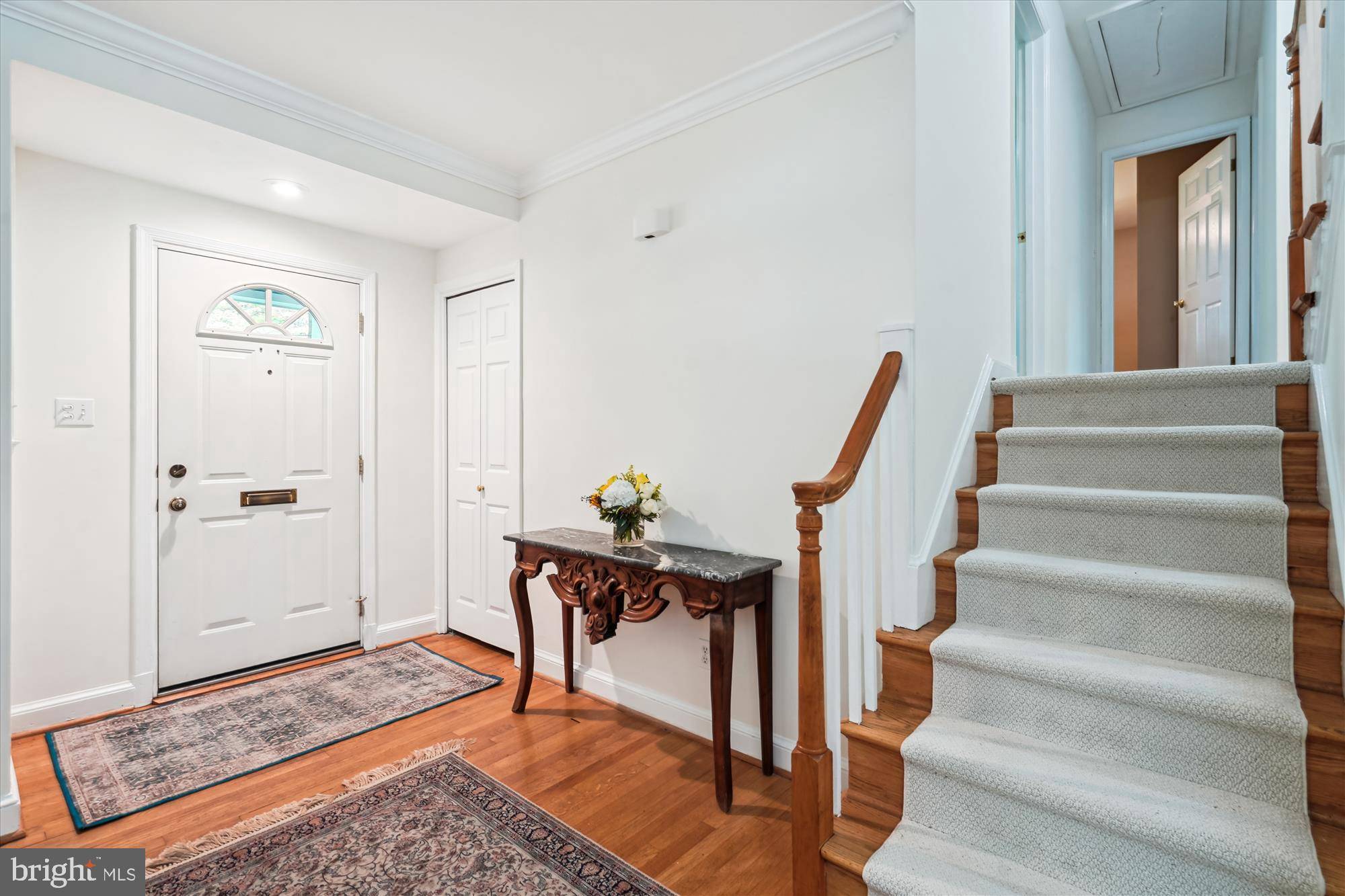 Bethesda, MD 20817,6212 REDWING CT