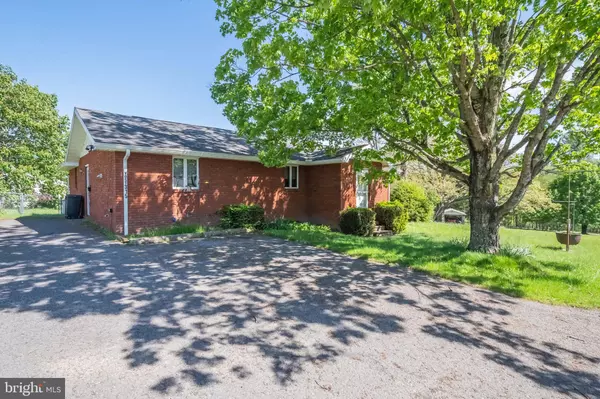 Oakland, MD 21550,315 COOLIDGE AVE