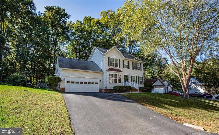 11709 WOODLAND VIEW DR, Fredericksburg, VA 22407