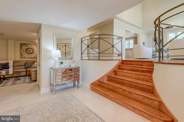 Newtown Square, PA 19073,23 STREET RD