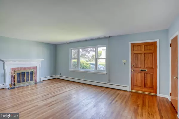 Wilmington, DE 19809,405 N LYNN DR