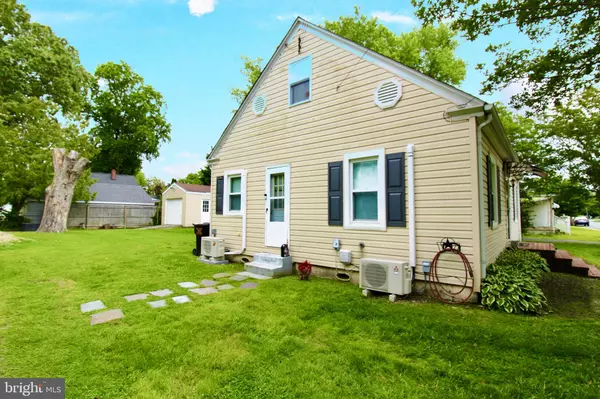 Cambridge, MD 21613,17 OAK ST
