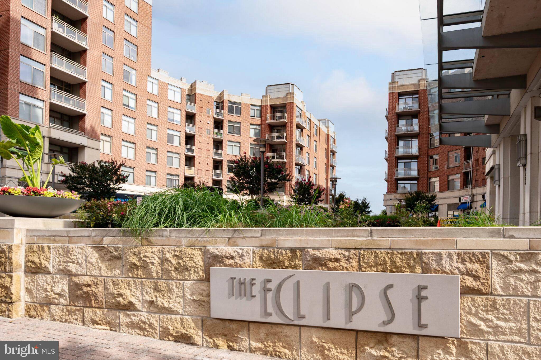 Arlington, VA 22202,3650 S GLEBE RD #450