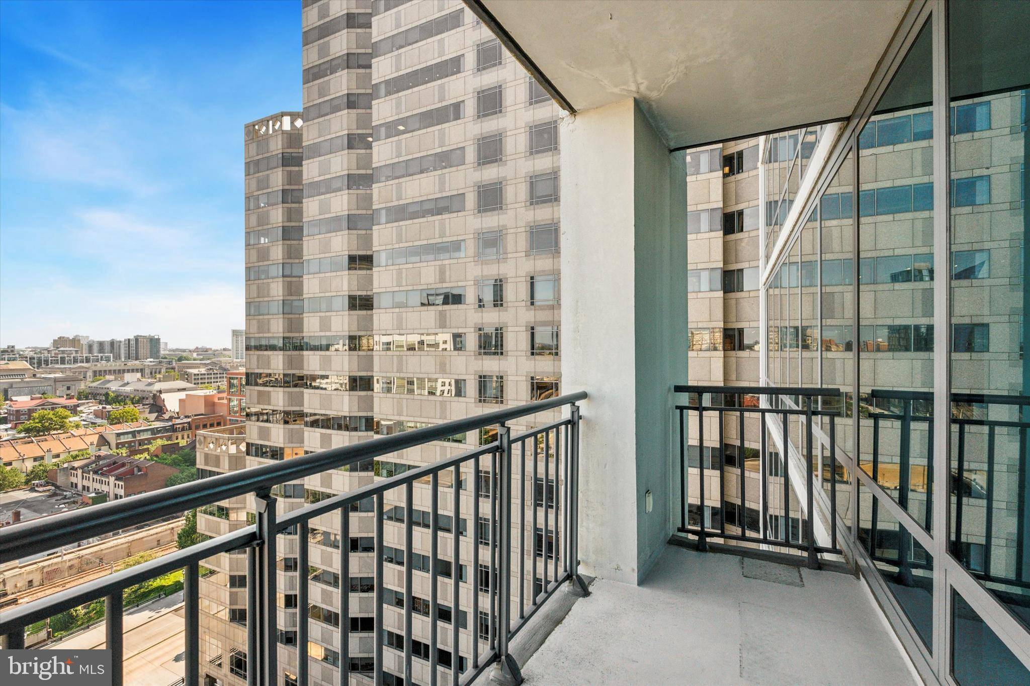 Philadelphia, PA 19103,2101 MARKET ST #1408