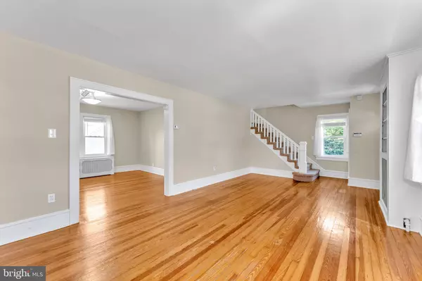 Salem, NJ 08079,321 FENWICK AVE