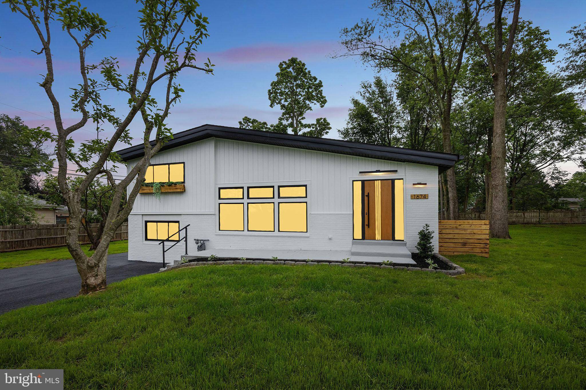 1674 LAFAYETTE WAY, Blue Bell, PA 19422