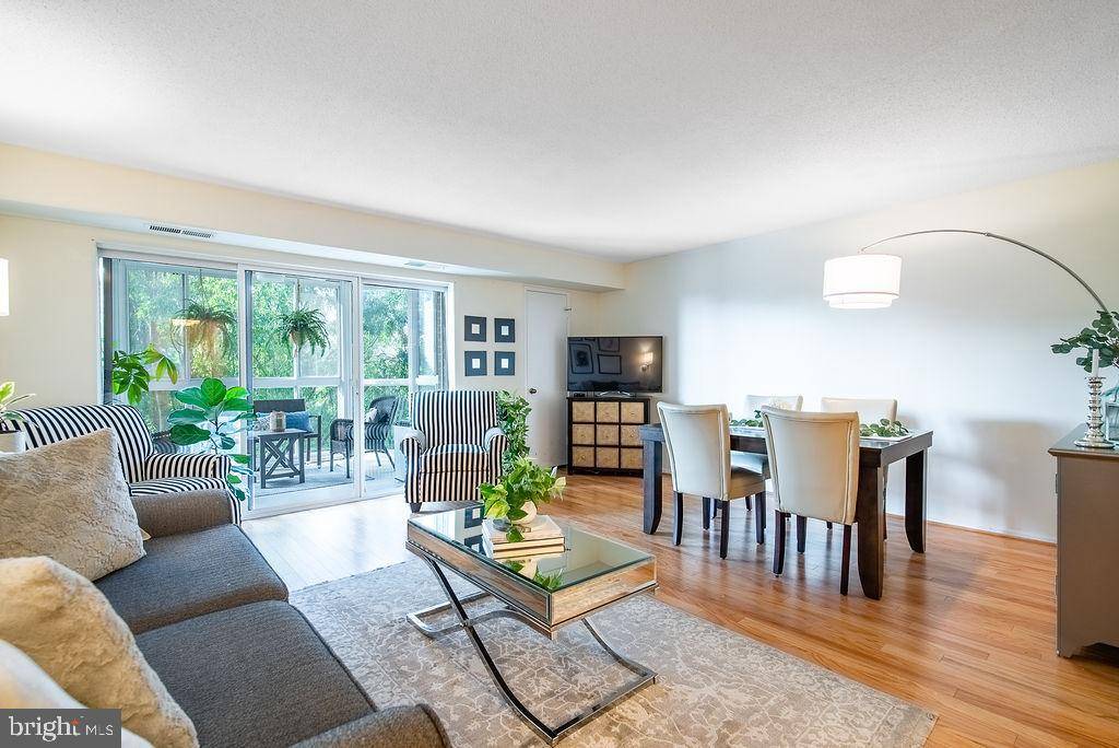 Arlington, VA 22209,1600 N OAK ST #324