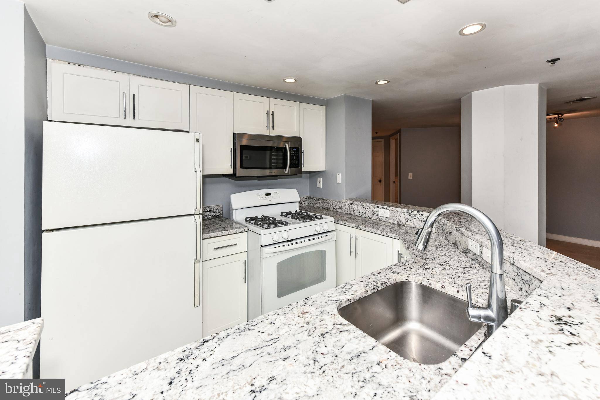 1045 N UTAH ST #2-110, Arlington, VA 22201