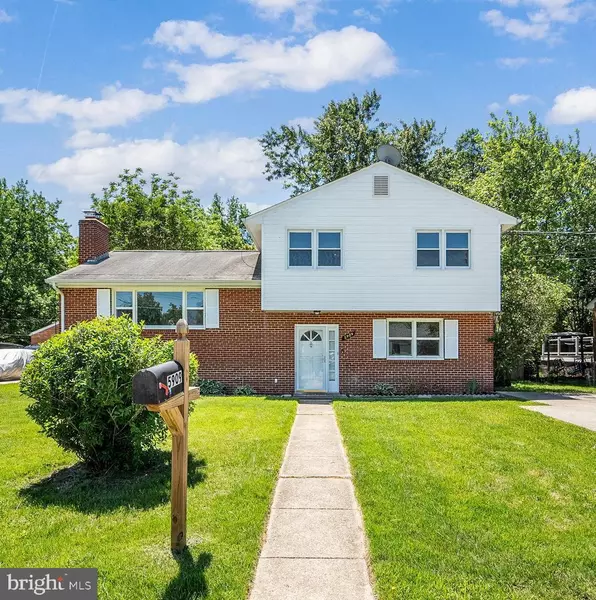 5909 CABLE AVE, Suitland, MD 20746