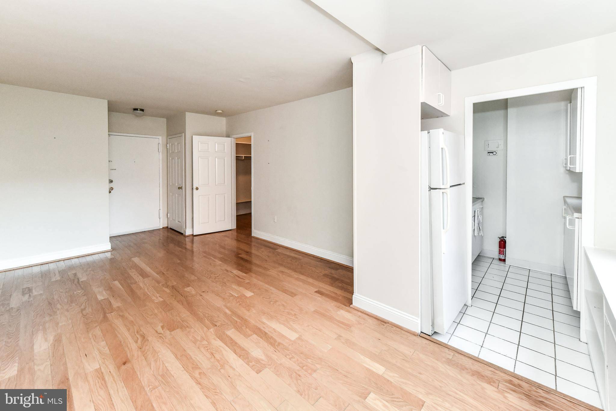 Arlington, VA 22209,1021 ARLINGTON BLVD #747