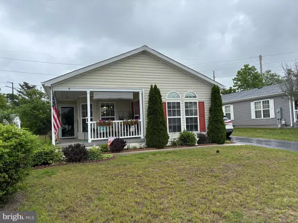 Manahawkin, NJ 08050,9 PINE GROVE AVE