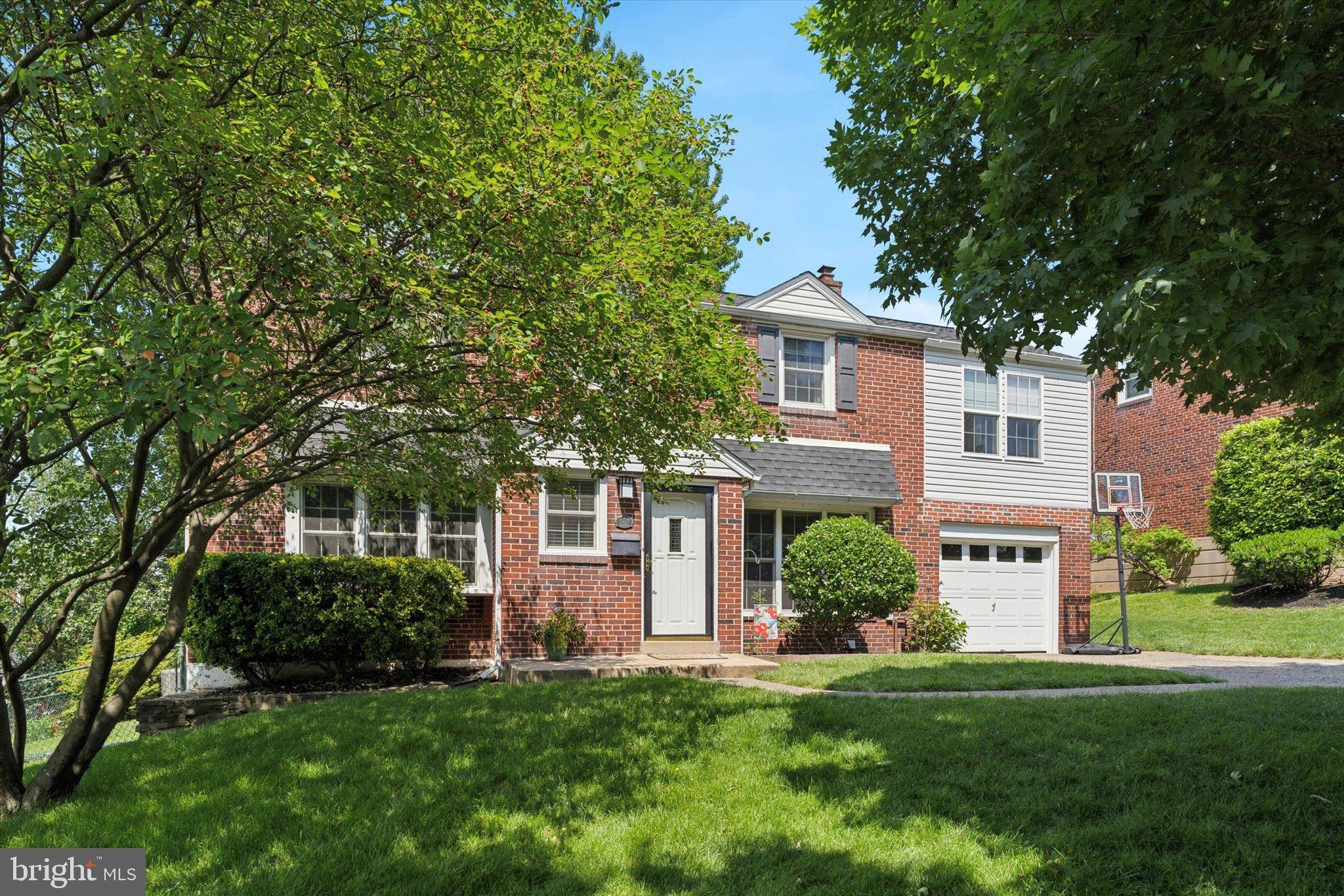 Havertown, PA 19083,507 FAIRMONT RD