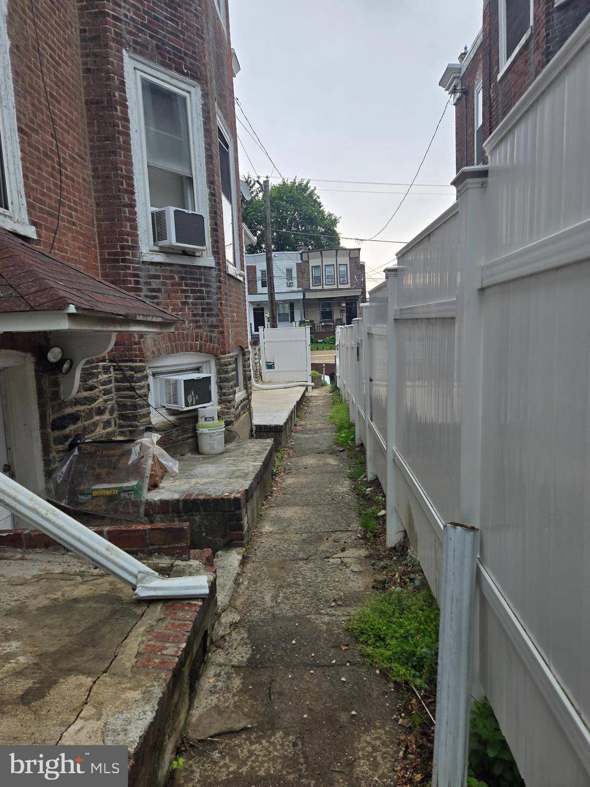 Darby, PA 19023,324 S 6TH ST