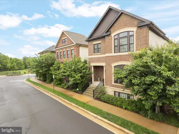 Ashburn, VA 20147,44611 WELLSBORO DR