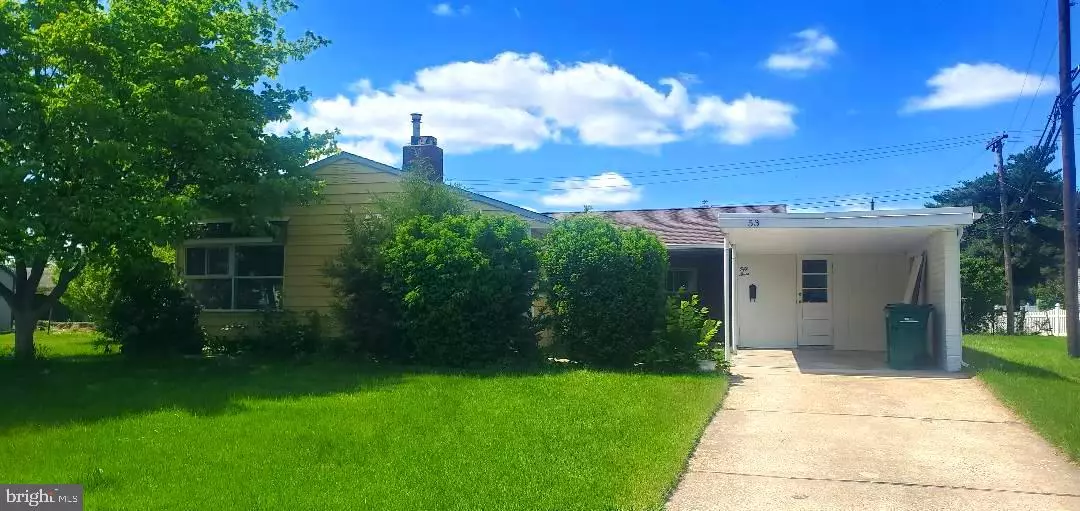 53 GRACEFUL LN, Levittown, PA 19055