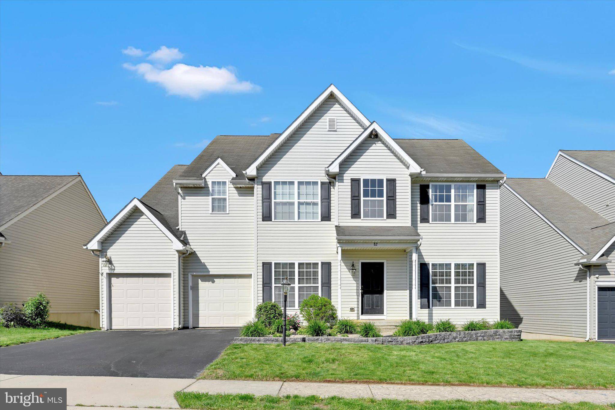 82 GRAYSON AVE, East Earl, PA 17519