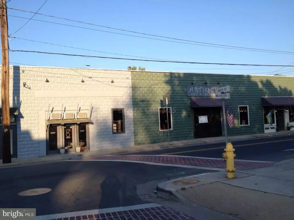 Snow Hill, MD 21863,310 N WASHINGTON ST