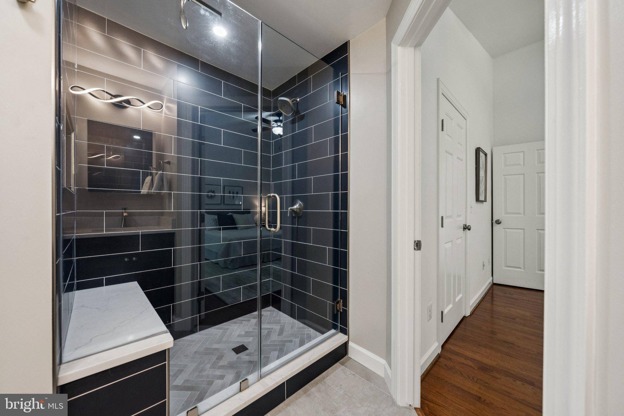 Alexandria, VA 22315,5562 JOWETT CT