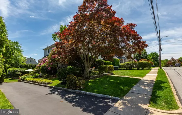 Broomall, PA 19008,55 LINDBERGH AVE