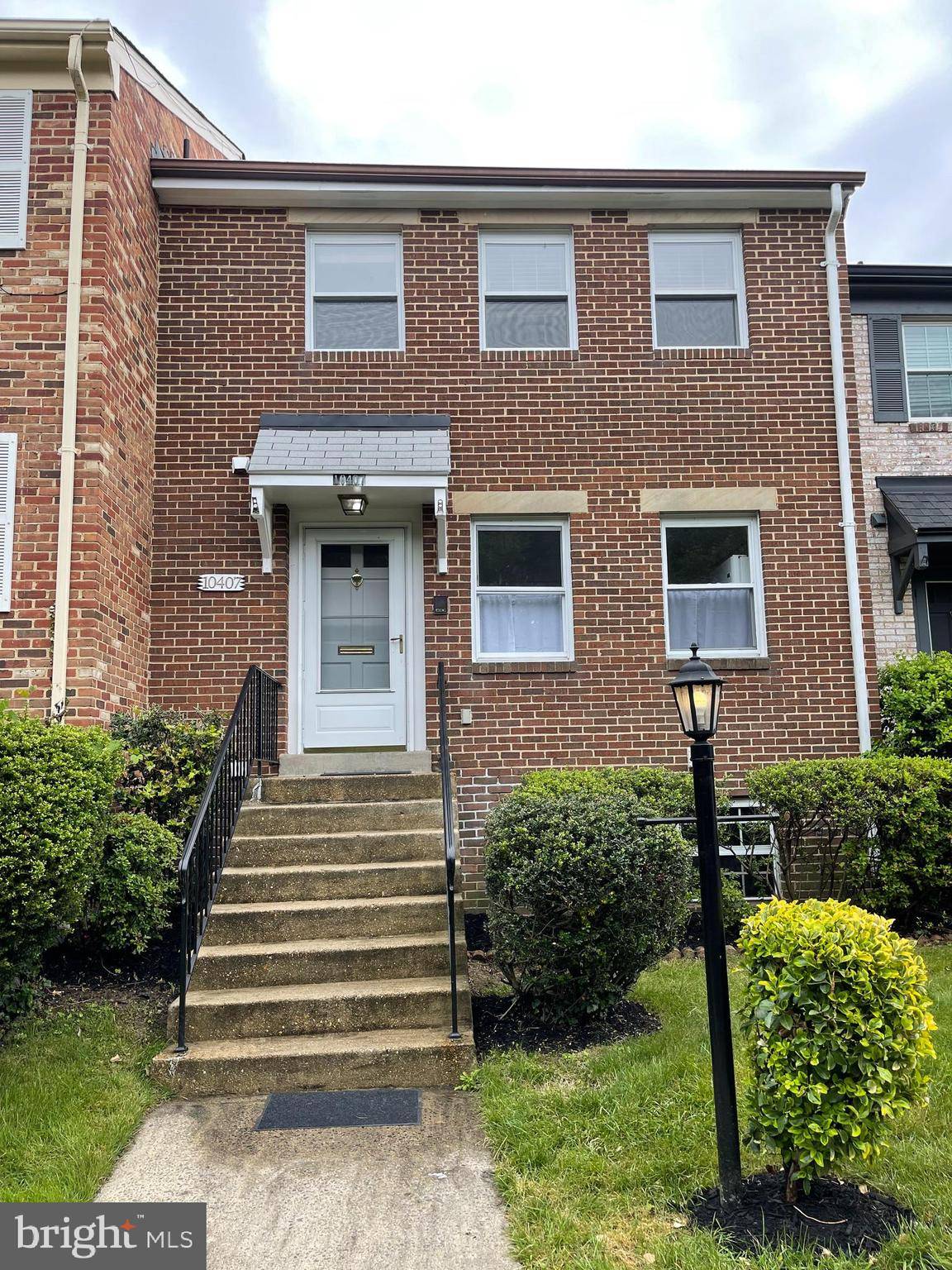 10407 COURTHOUSE DR, Fairfax, VA 22030
