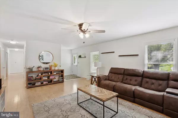 Lancaster, PA 17603,1069 HEARTHSTONE RD