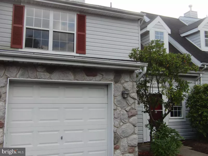 302 INDEPENDENCE DR, Southampton, PA 18966