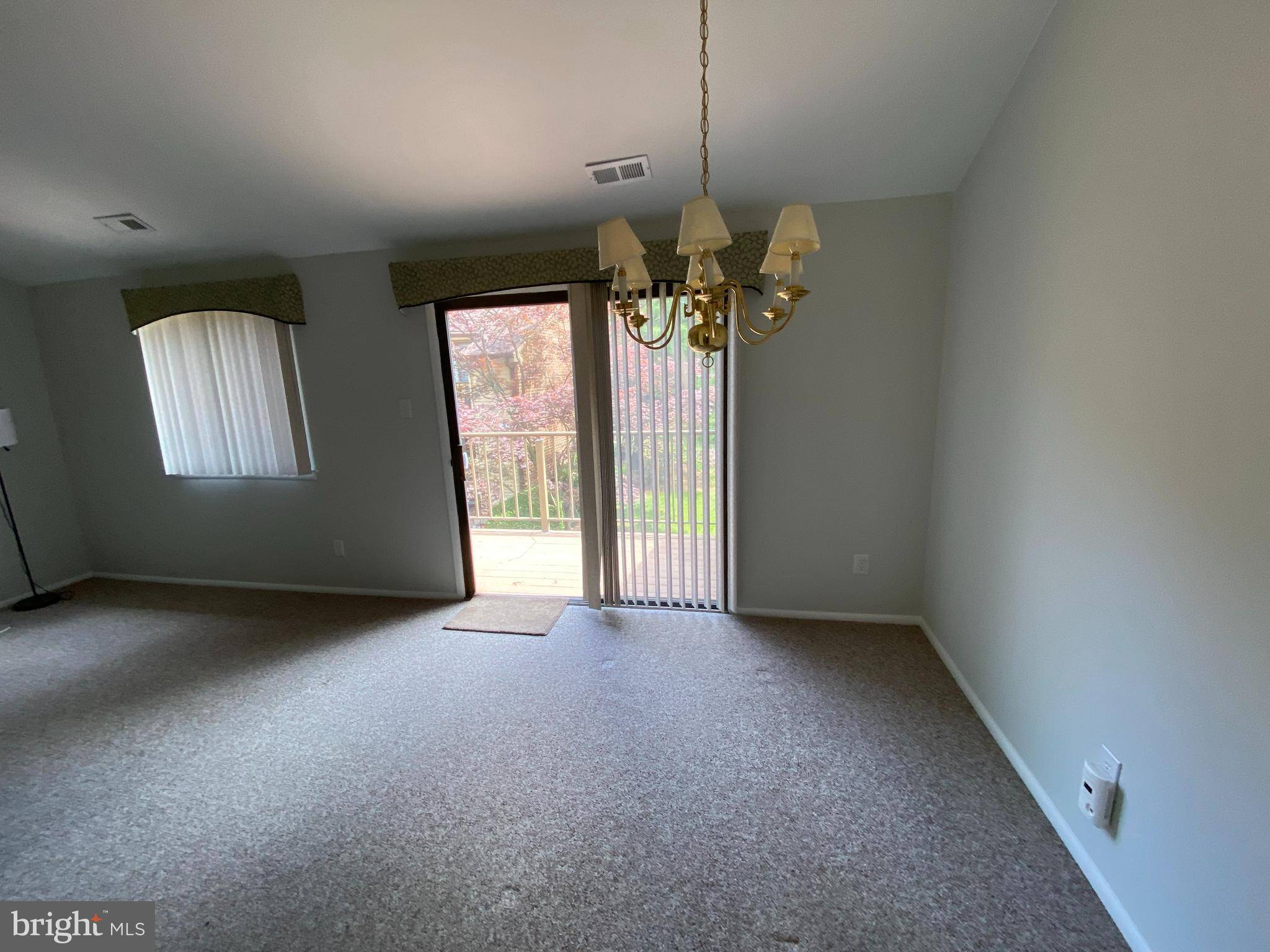 Mount Laurel, NJ 08054,402-B CYPRESS POINT CIR