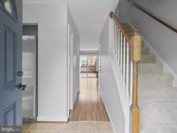 Woodbridge, VA 22193,4509 CANARY CT