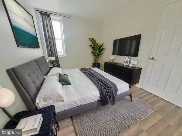 Philadelphia, PA 19146,1442 S 16TH ST