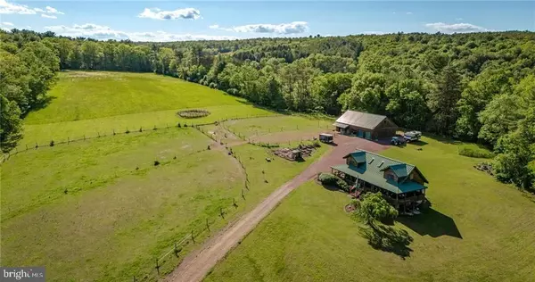 1650 SPRUCE HOLLOW RD, Palmerton, PA 18071