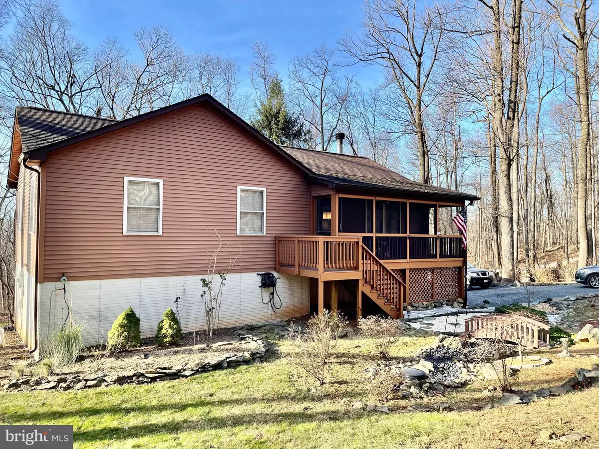 Linden, VA 22642,60 WOODHAVEN WAY